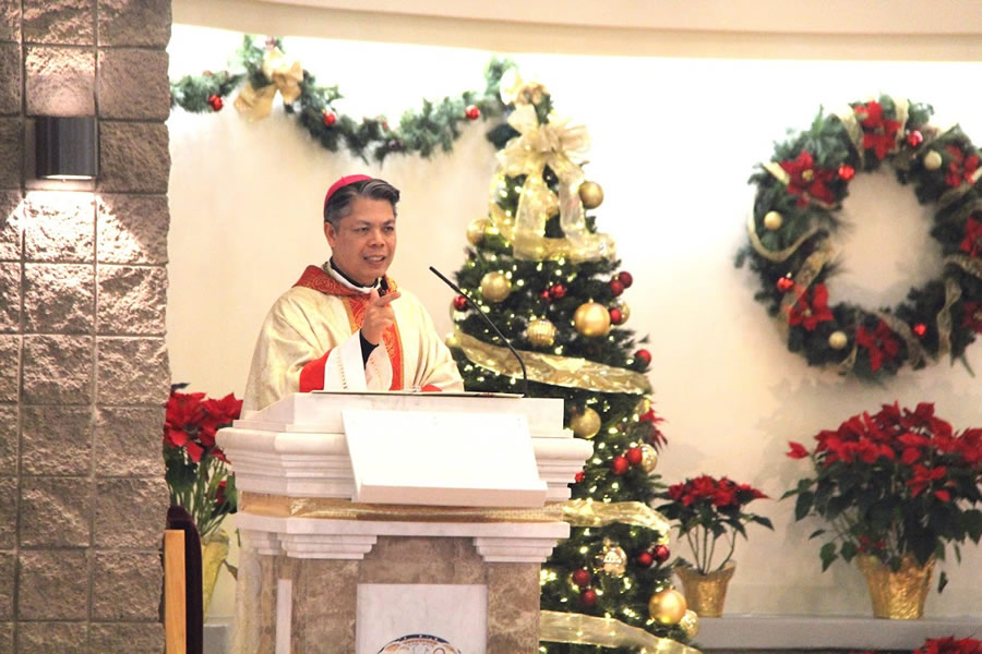 clergy0111267